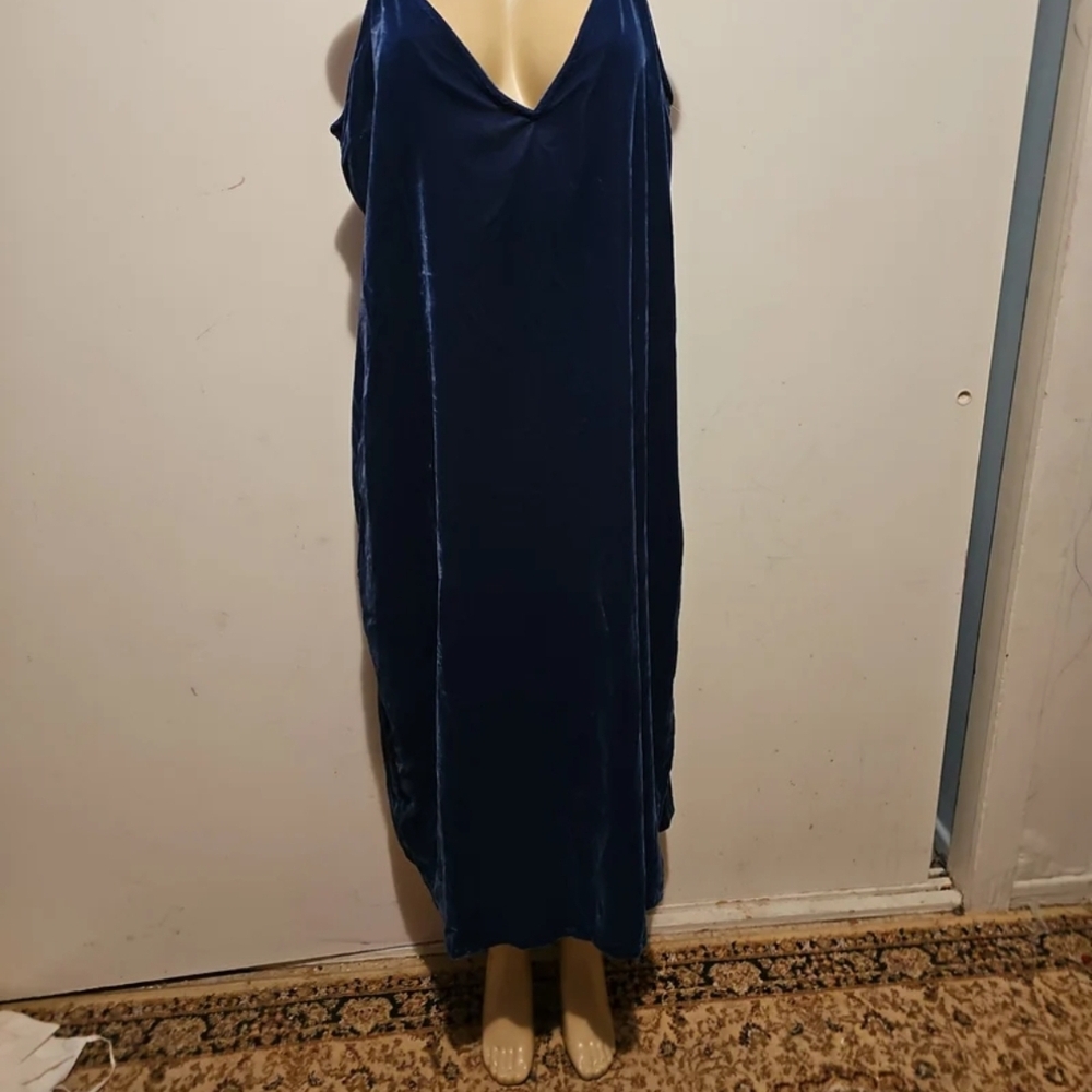 Old Navy Velvet Midi Slip Dress in Deep Blue